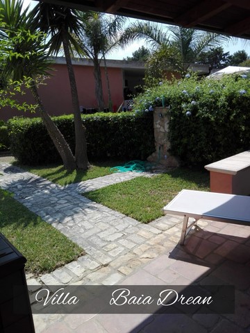 villa baia dream garden shower